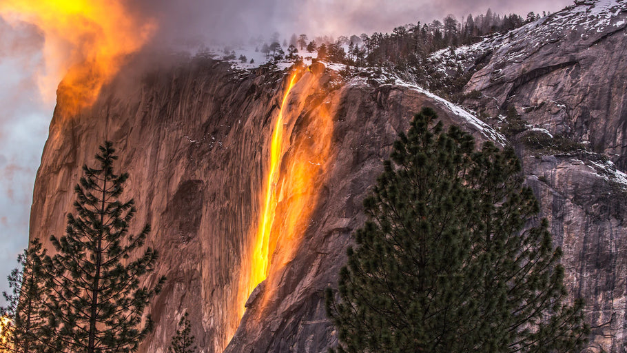 Yosemite's Firefall: How to Catch the Glow Without Getting Burned!